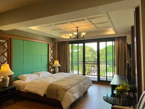 Quinstel Guesthouse - Image 1