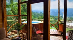 BAUMHAUS Cabanas rusticas con jacuzzi privado - Image 2