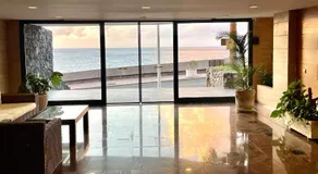 Gecko Apartment with private parking - 1 minutes from the oceanfront! - Image 4