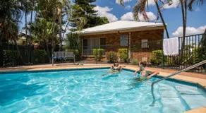 Maraboon Motor Inn - Image 2