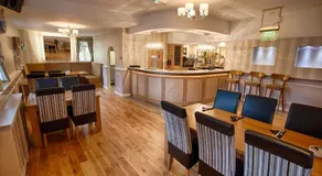 The Elephant & Castle Hotel - Image 3
