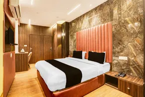 Super Townhouse by OYO Haibowal Chowk Near DMC - Image 2