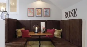The Rose and Crown - Image 2