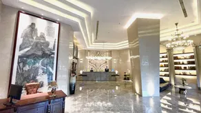 Hutian International Hotel - Image 4