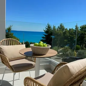 Gloria Luxury Suites - Image 5