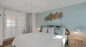 The Art Deco Den - Image 2