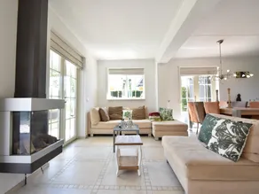 Enticing Holiday Home in Oude with Garden - Image 2
