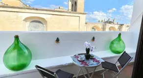 WineExperience- WINE&JACUZZI SUITE - Image 2
