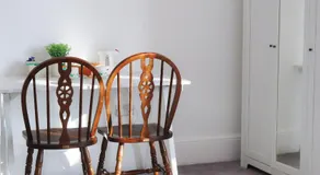 Shirley House 1, Guest House, Self Catering, Self Check in with smart locks, use of Fully Equipped Kitchen, Walking Distance to Southampton Central, Excellent Transport Links, Ideal for Longer Stays - Image 2