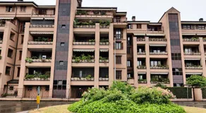 Parcheggio Privato - Appartamento a Milano - Image 2