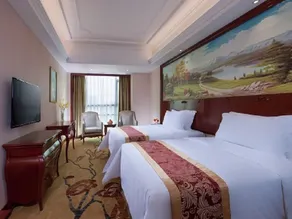 Vienna International Hotel Heyuan Yajule Garden - Image 4