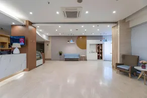 Home Inn Ningbo Tianyi Square Center - Image 2
