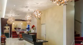 Hôtel Le Châteaubriant - Image 4