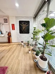 Economy Class Hostel - Image 4