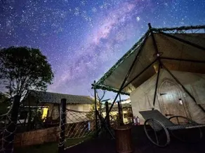 Cliff Flower RV Tent Hotel - Image 4