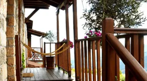 Nymfes Guesthouse - Image 4