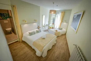 Chez Laurette - Image 2