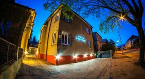 VILLA CENTRUM APARTMÁNY s RAŇAJKAMI A SAUNOU - Image 4