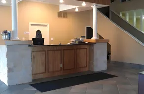 Flagship Inn - Image 4