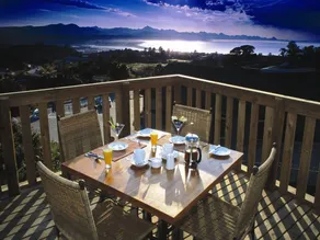 Whalesong Hotel & Spa - Image 3