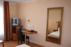 Hotel Wadegotia - Image 5