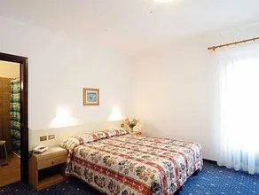 Hotel Garni Roberta - Image 2