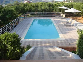 Light Filled Spacious Private Villa with Pool - Image 3