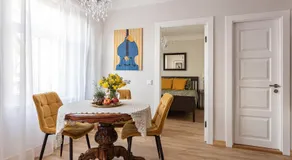 Vintage Apartments , Free parking , Self check-in - Image 2