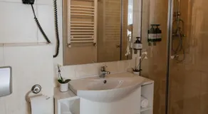 Summit Villa - Image 2