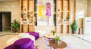 Lavande Hotel Luzhou BBQ new World - Image 2