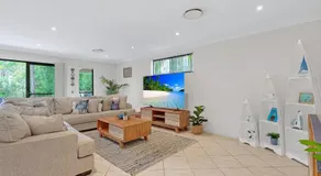 Relax at the Park by Book Jervis Bay - Image 2