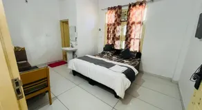 Nilokheri Guest House - Image 2