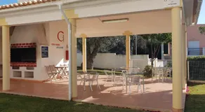 Apartamento T2 Encosta sao jose - Image 5