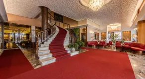 Hotel Excelsior - Image 2