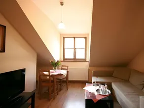 Pod Kolumnami - Image 5