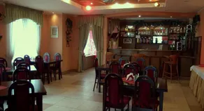 Villa Eden & Restaurant - Image 4
