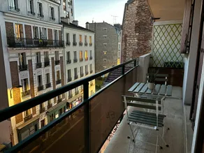 Charming Parisian Apartment in the Heart of the 20th Arrondissement - Image 5
