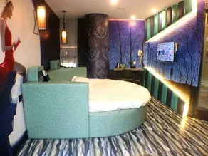 Quanwan Impression Theme Hotel - Image 2