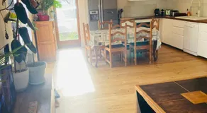 Villa nichée dans un écrin de verdure - Image 3