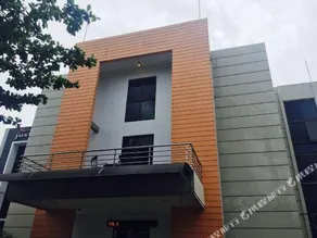 Just Inn Solo - Image 4