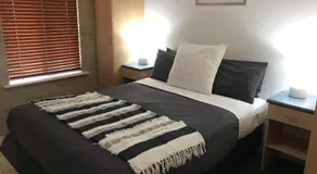 Esperance Central Apartments - Image 2