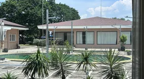 Poolside Cottage - Image 5