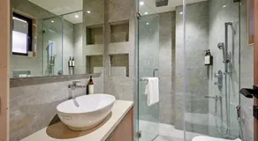 Hotel Karl Residency - Image 2