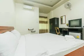 chuenjai mansion - Image 2