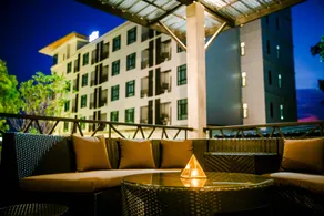 Triple Z Hotel - Image 3