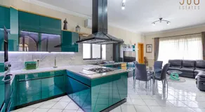 Spacious 4BR Villa with Private pool, parking & BBQ by 360 Estates - Image 2
