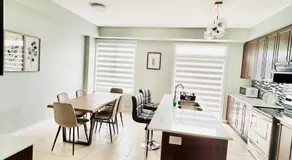 Luxury home Netflix & parking promo price with 7beds - Image 5