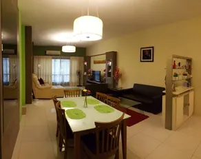 Qaiser Executive Stay East Lake Residence - Image 2