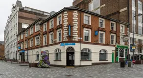 CiTi Hotel London Luton by Belvilla - Image 4