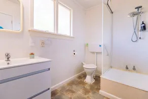Belle Bonne Motel - Image 2